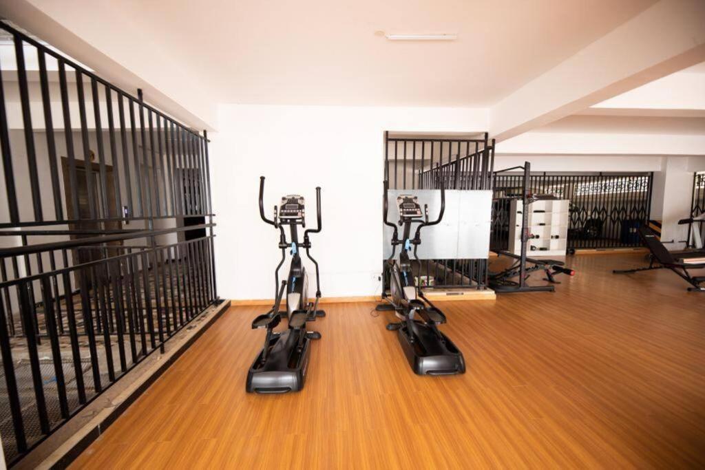Furnished Apartment In Kilimani ナイロビ エクステリア 写真